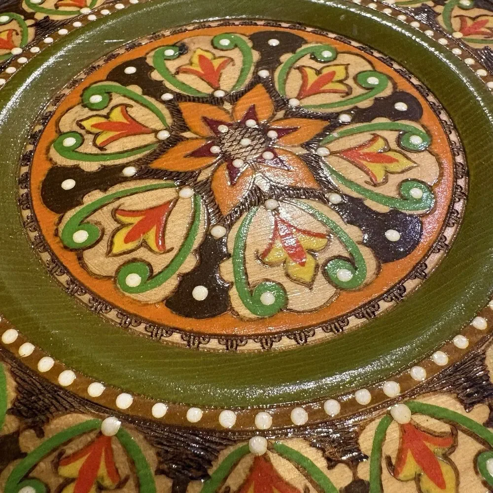 Vintage Hand Painted Wooden Folk Art Plate Floral Tole Art 8” Wall Decor